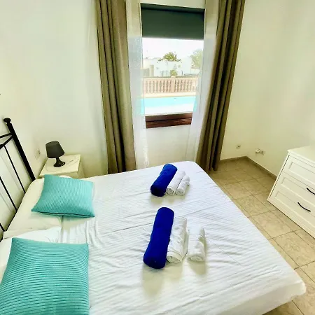 1b Villa Playa Blanca (Lanzarote)